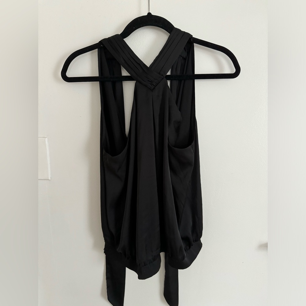 Express tank top